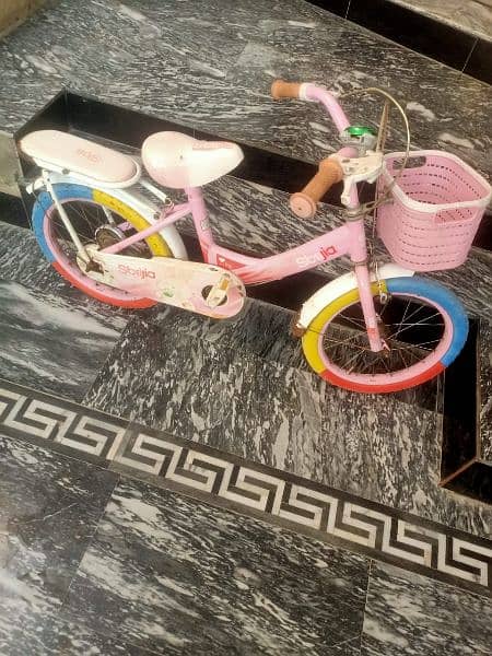 Kids cycle good condition 4