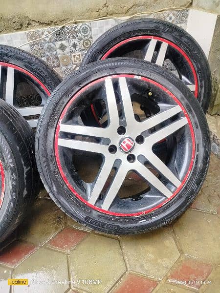 Low Profile Alloy Rims with Tyres 0
