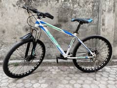 Bicycle 26 size smooth working urgent sale