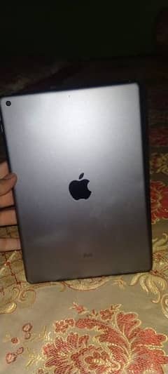 Apple ipad 7th generation 0
