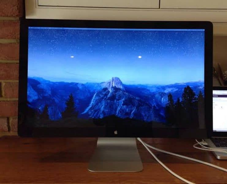 Apple  27 inch thunderbolt display imported 4