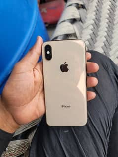 iphone xs gold factory unlock 64 gb 10/10 condtion