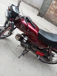 Crown CD 70 bike in good condition