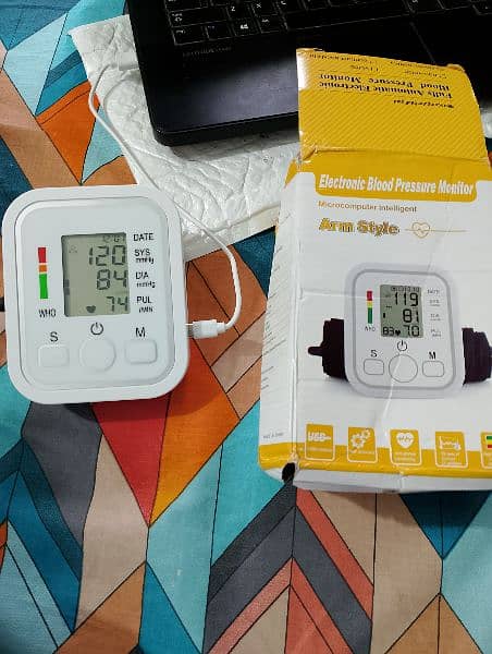 blood pressure monitor/BP optator 1