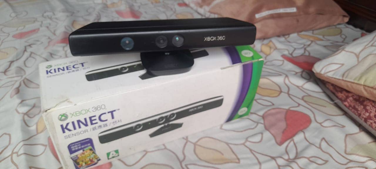 Xbox 360 Kinect sensor 0