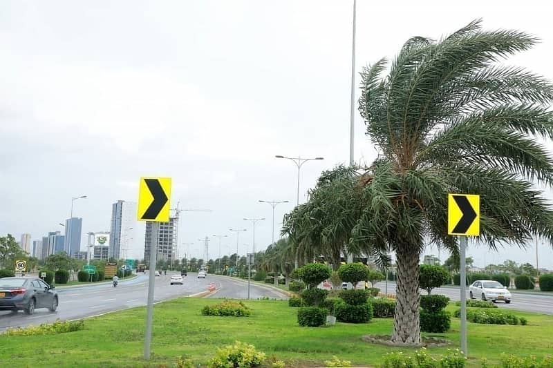 4840 Square Yards Farm House Land Available For Sale In Bahria Town - Precinct 20 Golf City 14