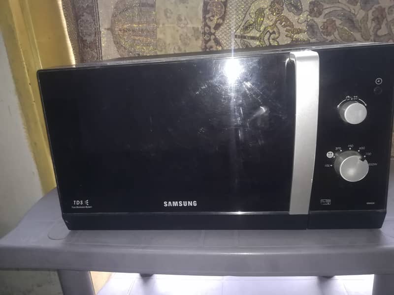 MicroWave Oven Used Samsung 0