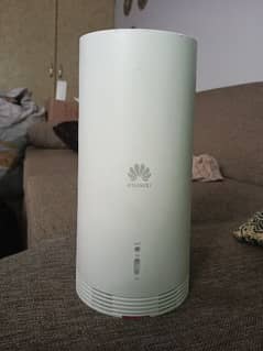 Huawei N5368x 5G Factory Unlocked internet sim router.