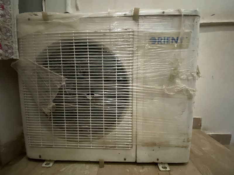 ORIENT Floor Standing AC - 2 Ton . . perfect running condition 9