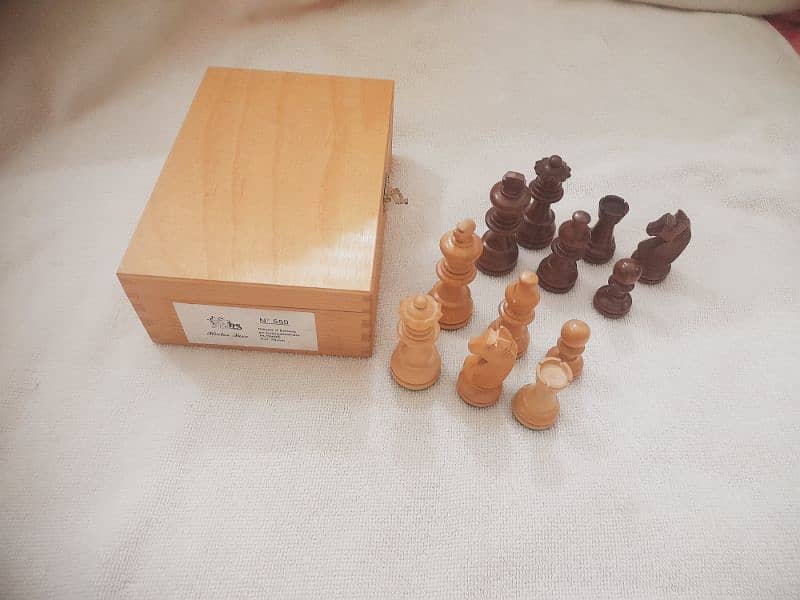 Chess wooden pieces 1