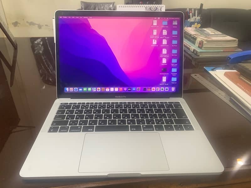 MacBook Pro (13-inch, 2016), 2.4GHz Dual-Core  i7, 16GB Ram, 256SSD 1