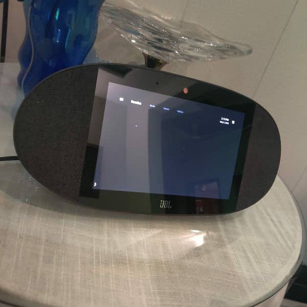 JBL link view. YouTube Bluetooth and wifi supported 4