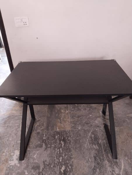Black Computer or Study Table 1