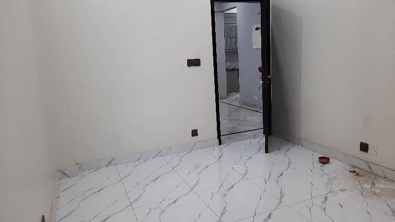 apartment available for rent 25