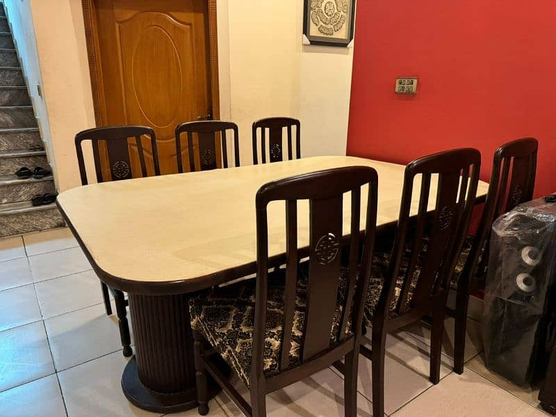 6 Seater Dinning table with chairs 0