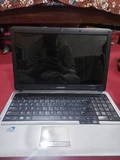 SAMSUNG laptop rv150
