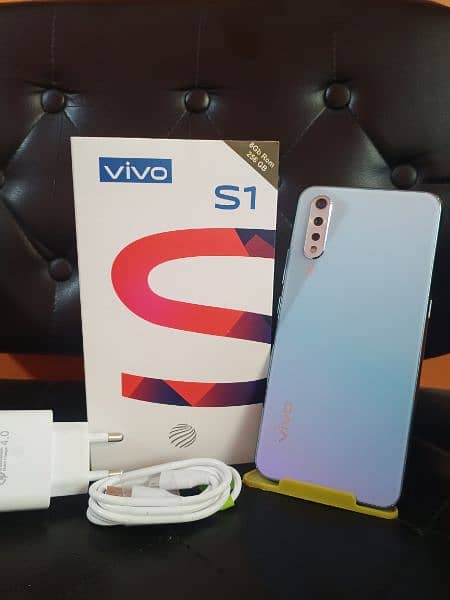 vivo S1 (8/256) Gb ram with box and charger lush condition 0