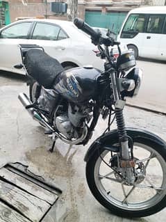 Suzuki 150 new condition good look engine 100 good