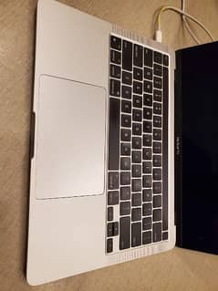 macbook Pro M1 chip 16gb ram 256 or 512 available