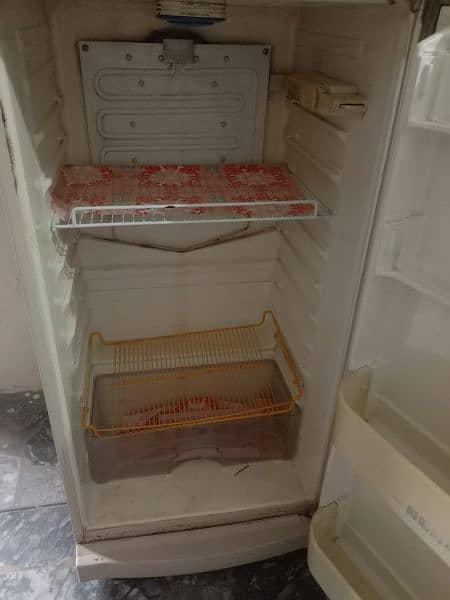 Refrigerator for Sale 3