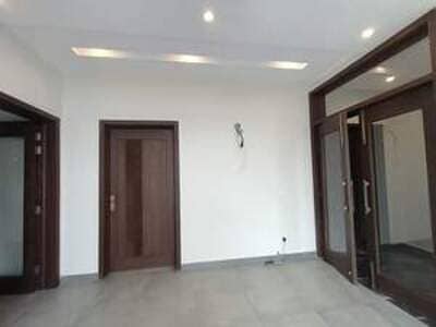 10 Marla Corner Brand New House for Sale Near to Ring Road Lake City - M-3 Extension Lake City Lahore 2