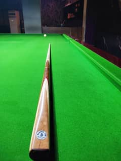 Master Snooker Cue/Stick with bag.