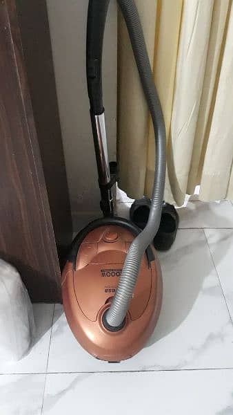 Vacuum cleaner 0