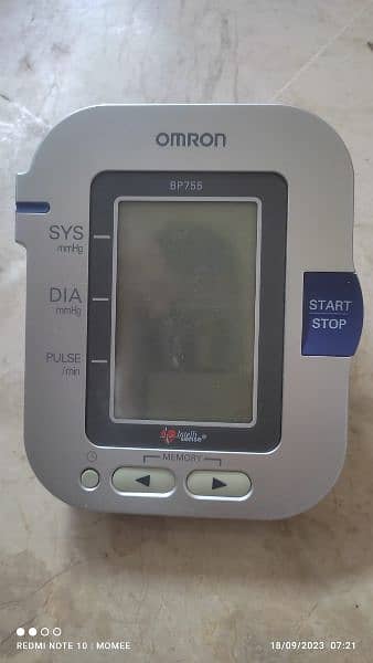 OMRON Blood pressure monitor, machine, Glucometer and Nebuliser 9