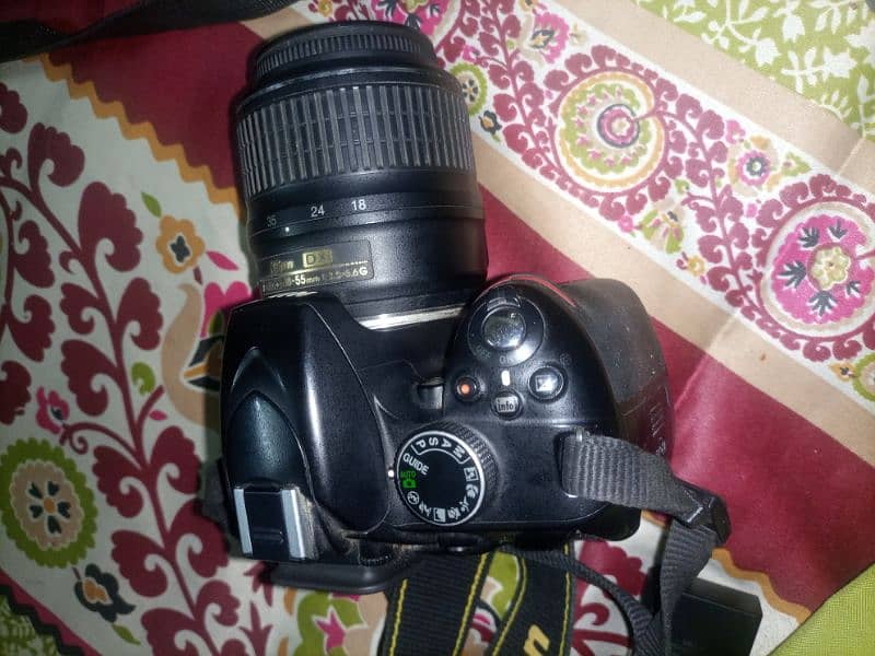 Camera DSLR D3200 0