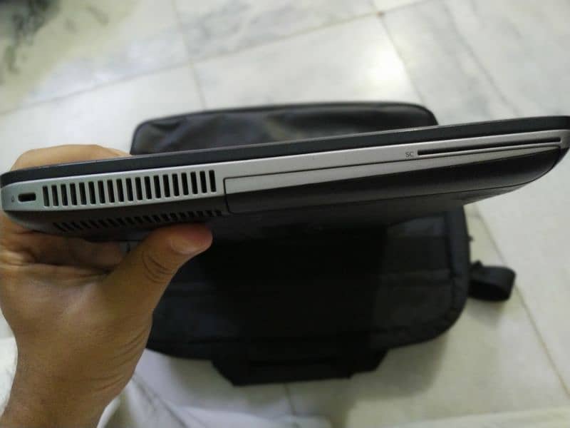 hp probook i5 6th gen 9.8/10 6