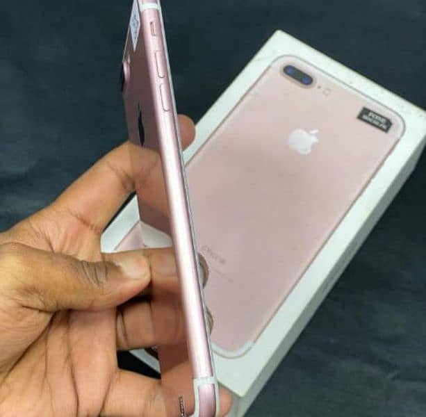 iphone 7 Plus PTA approvedcontact  0330=729=4749 and WhatsApp 3
