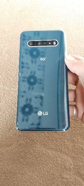 LG v 60 For Sale 4