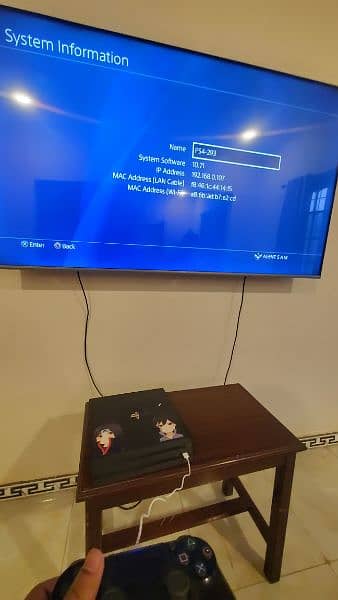 PS4 Pro 1TB - Barely Used, Perfect Condition 6