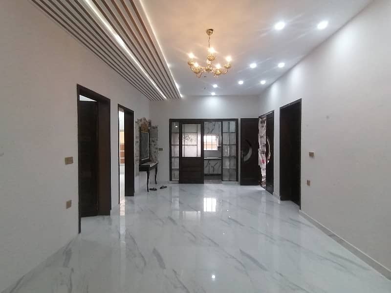 10 Marla B. New D storey House for sale in college Road Lahore 1