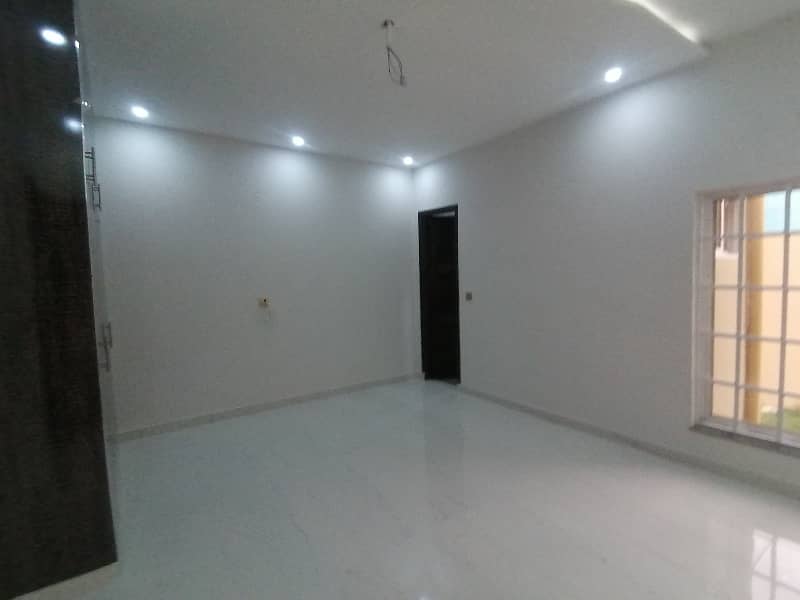 10 Marla B. New D storey House for sale in college Road Lahore 25
