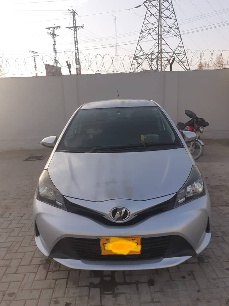 Toyota Vitz 2015 Just like Brand New in Condition, Need money on urget 1