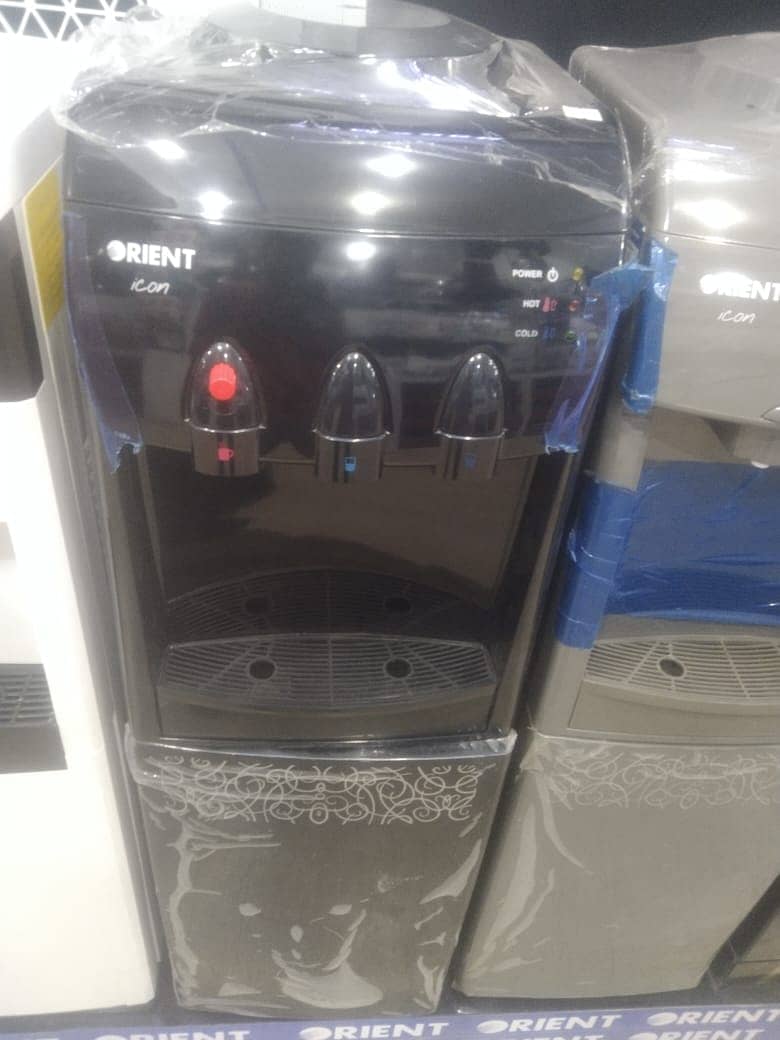Icon 3 Taps Black Water Dispenser 4