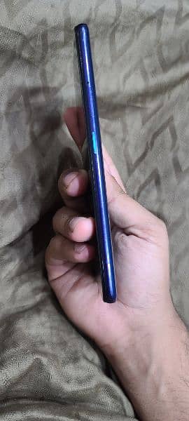 oppo f11 pro 6gb 128gb offical dual sim approved 1