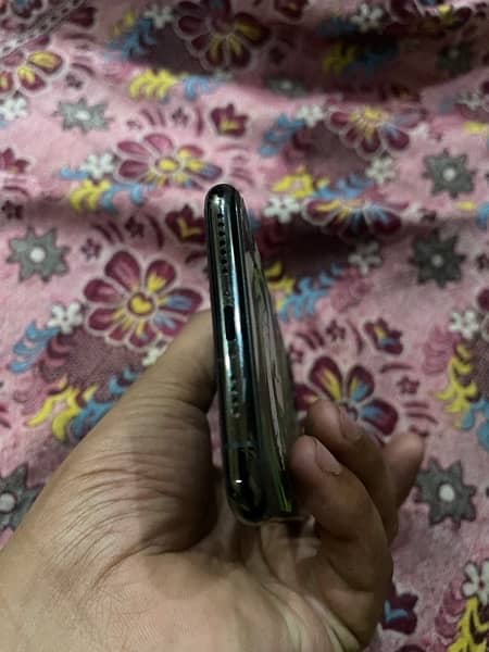 iPhone 11 Pro Max for sale 3