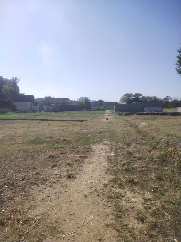 10 Marla Plot For Sale In Darvaish Haripur 1