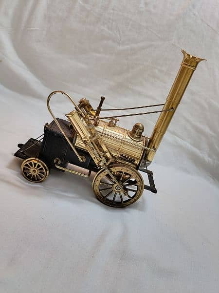 Vintage Modil metal Craft Stephenson Rocket 1