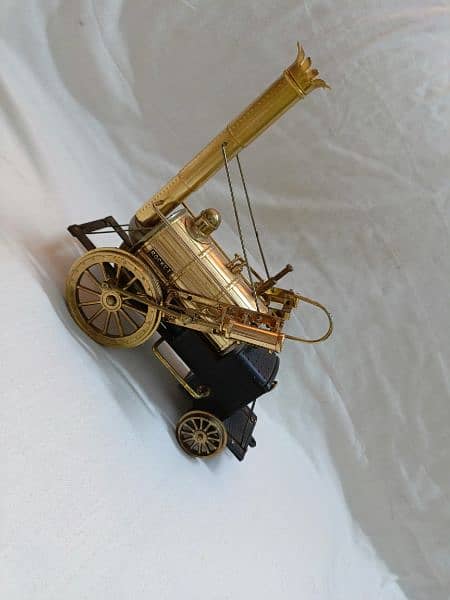 Vintage Modil metal Craft Stephenson Rocket 6