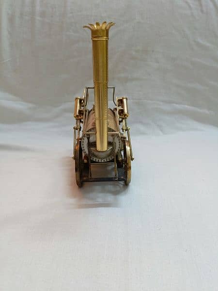 Vintage Modil metal Craft Stephenson Rocket 10