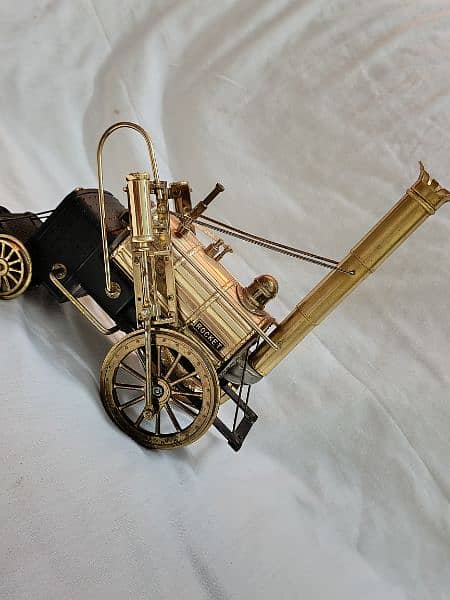 Vintage Modil metal Craft Stephenson Rocket 16