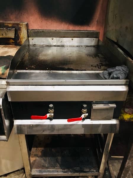 Pizza Oven, Deep Fryer, Hot Plate, Breading Table, Prep Table 6