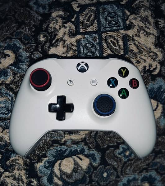 XBox One S Orignal Controller 0