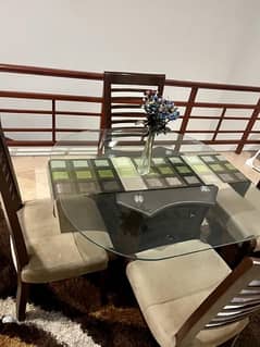 Beautiful Wooden Dining Table for Four - Perfect for Cozy Gatherings!
