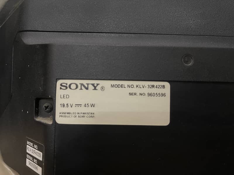 ORIGINAL 32 " Sony Bravia LED 4