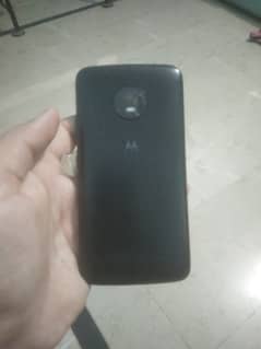 moto E4