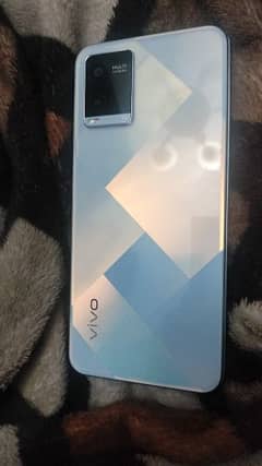 Vivo Y21